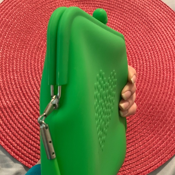 Green Silicon Rubber Crossbody / Clutch - Picture 11 of 16